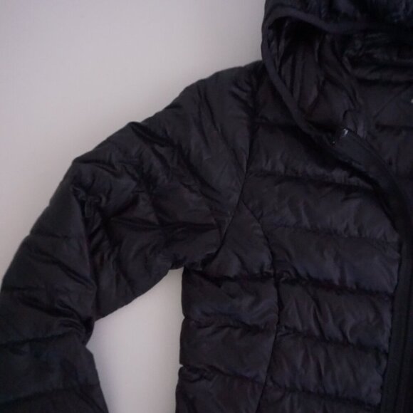 Aritzia Black Puffer Jacket - Picture 10 of 15